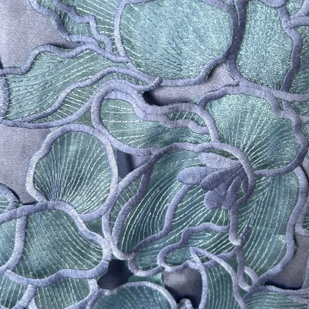 J S Collections Dress - Picture 2 of 6